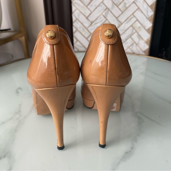 Stuart Weitzman nude opentoe heels - Picture 3 of 10